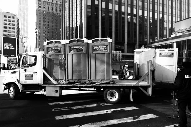 Portable Toilet Options We Offer in Elsa, TX